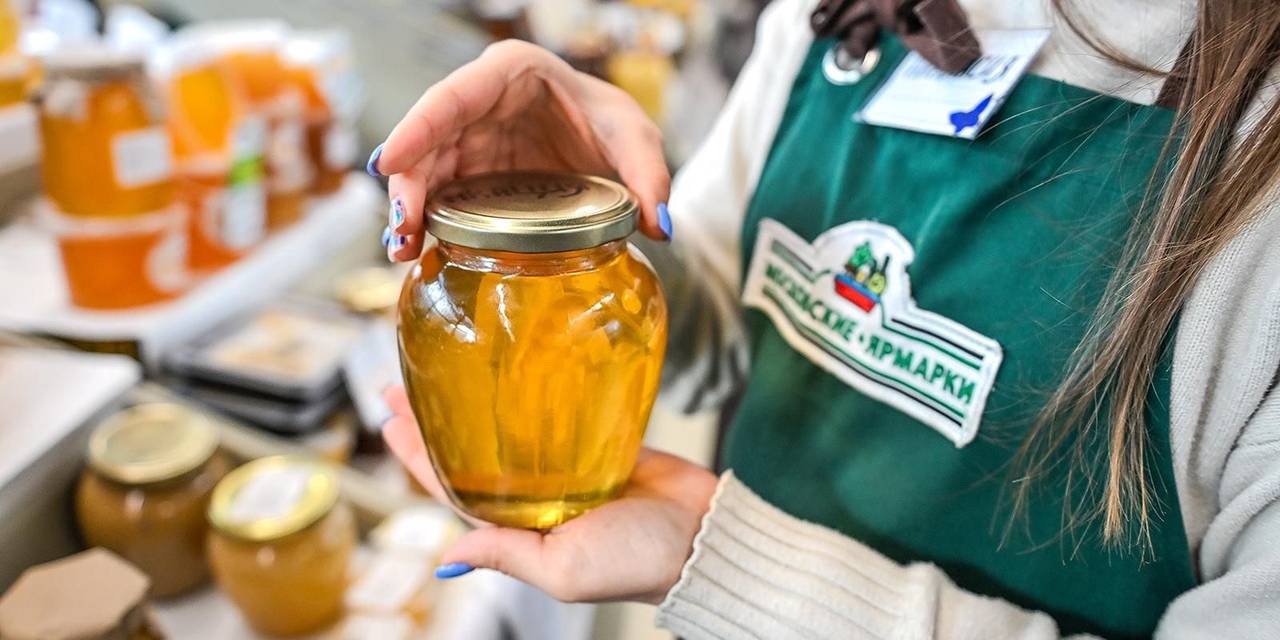 Около 10 тонн медовой продукции приобрели жители и гости столицы на московских ярмарках