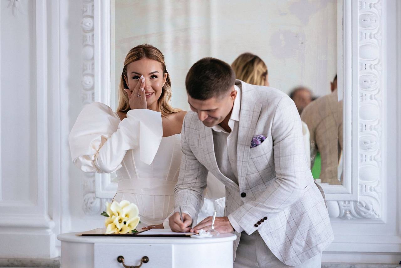 Свадебный сезон 2026: выездная регистрация брака доступна в ТиНАО