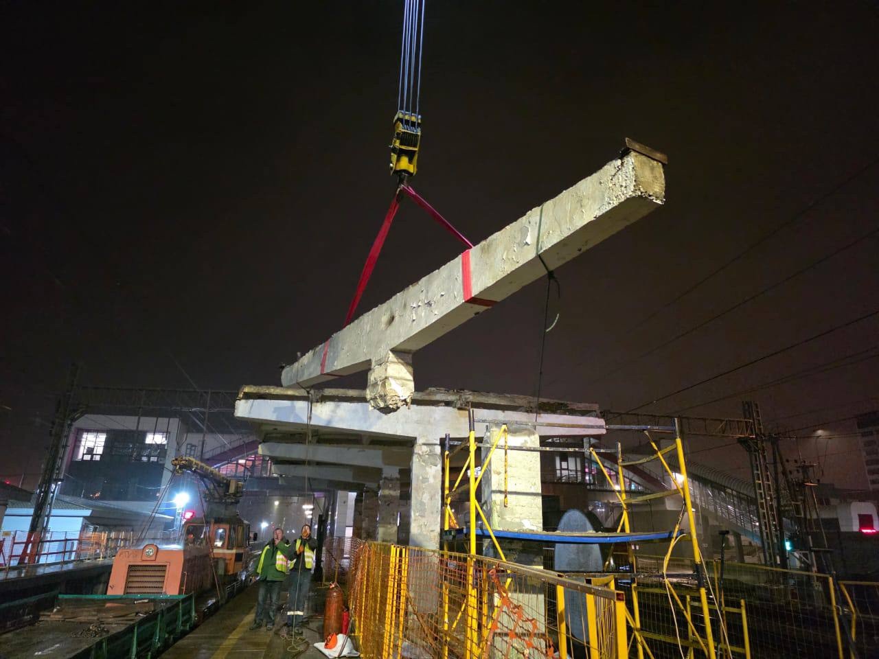 Реконструкция платформы началась в Щербинке