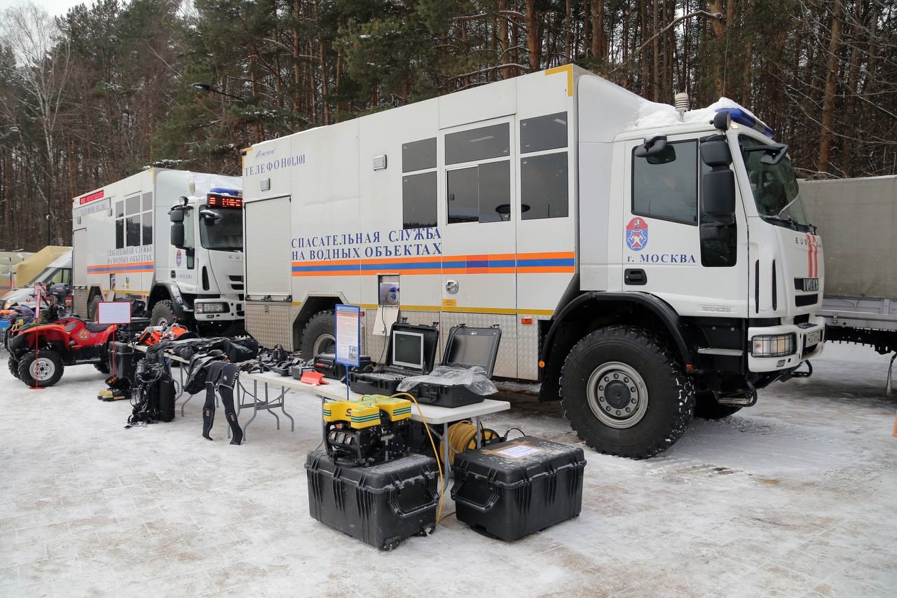 Спасатели в усиленном режиме патрулируют реки и водоемы в Москве