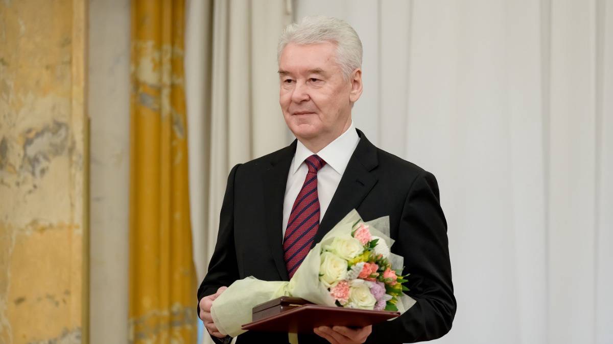 Сергей Собянин наградил лауреатов премии в области журналистики